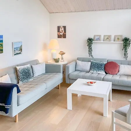 3 Bedroom Stunning In Дом отдыха *